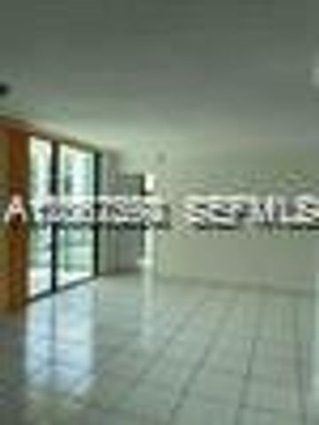 2055 SW 122nd Avenue 229, Miami, FL 33175