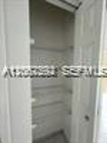 2055 SW 122nd Avenue 229, Miami, FL 33175