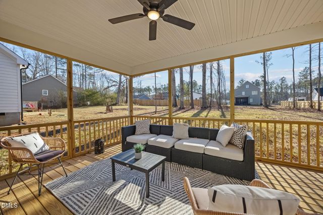 235 Sequoia Drive 2127, Louisburg, NC 27549