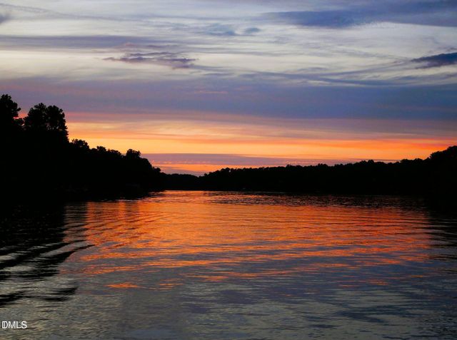 235 Sequoia Drive 2127, Louisburg, NC 27549