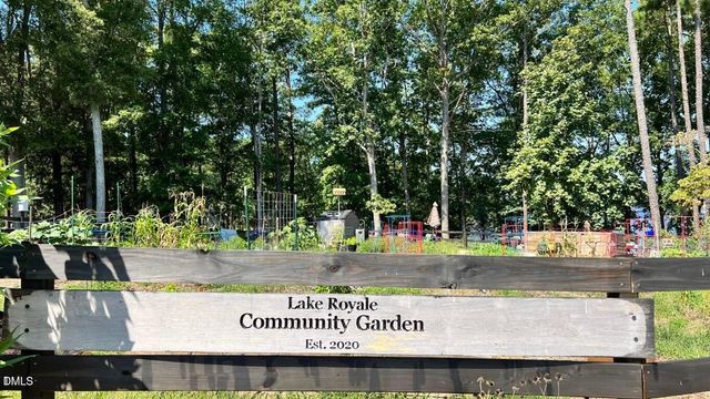 235 Sequoia Drive 2127, Louisburg, NC 27549