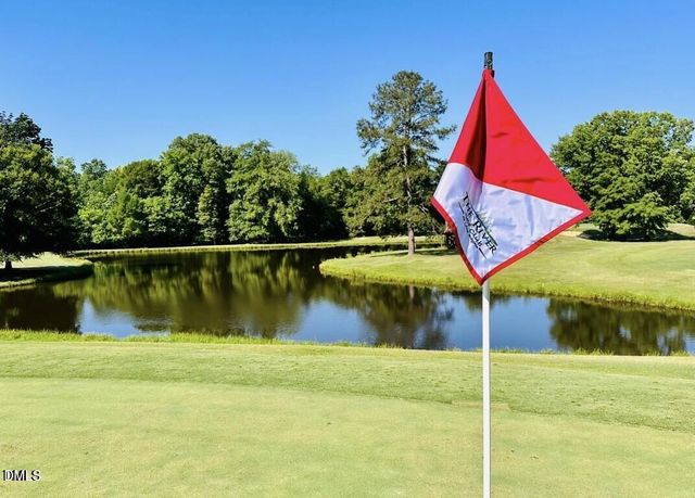 235 Sequoia Drive 2127, Louisburg, NC 27549