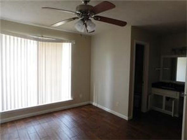 1515 Britainway Lane, Dallas, TX 75228