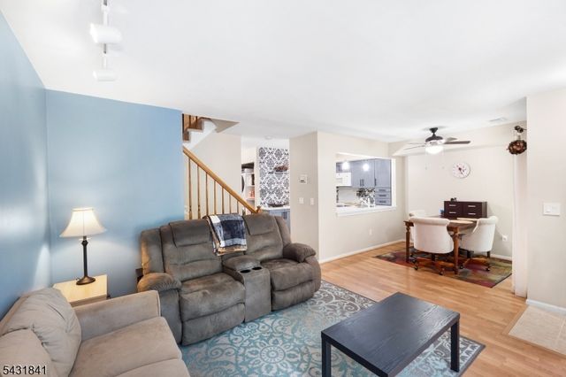 33 Crestmont Road, Bedminster Twp., NJ 07921