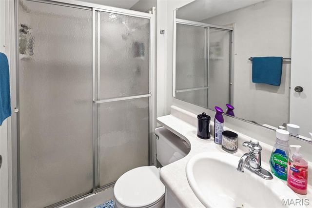 380 High Point Drive, Edwardsville, IL 62025