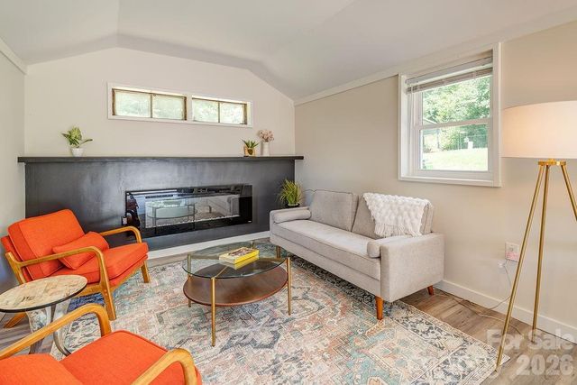 78 Morris Street, Asheville, NC 28806