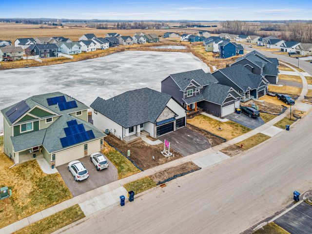 1589 Spruce Street, Farmington, MN 55024