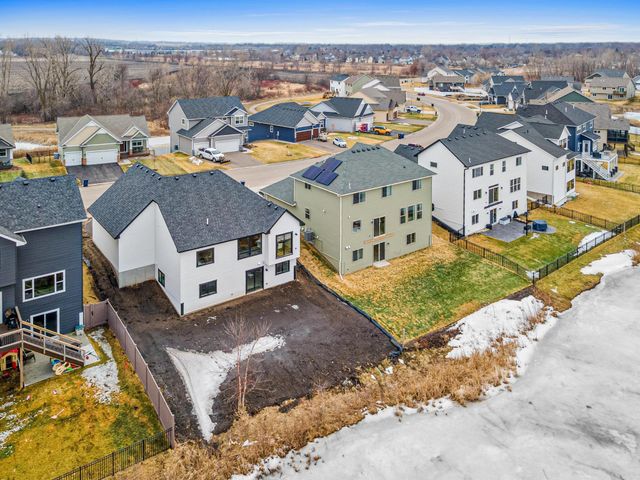 1589 Spruce Street, Farmington, MN 55024
