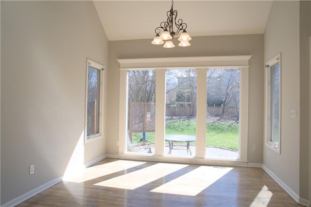 9233 W 143rd Terrace, Overland Park, KS 66221