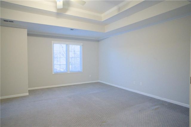 9233 W 143rd Terrace, Overland Park, KS 66221