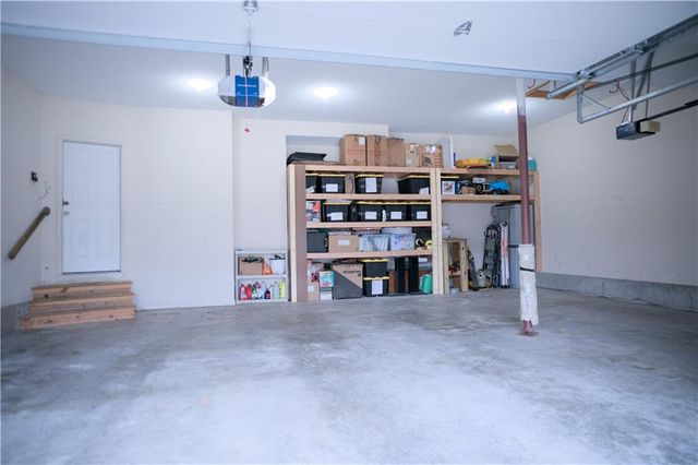 9233 W 143rd Terrace, Overland Park, KS 66221