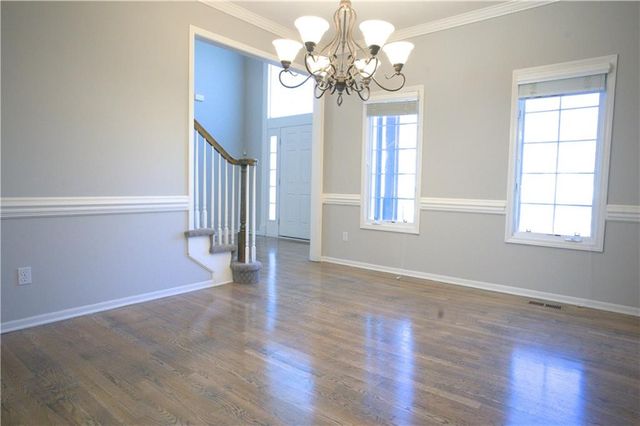 9233 W 143rd Terrace, Overland Park, KS 66221