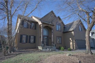 9233 W 143rd Terrace, Overland Park, KS 66221