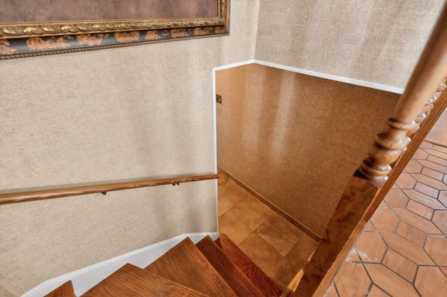 423 S Yale Avenue, Addison, IL 60101