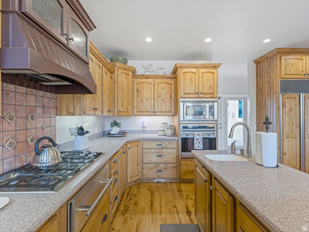 Image 17 of property listing at 861 N 1100 E, Pleasant Grove, UT 84062