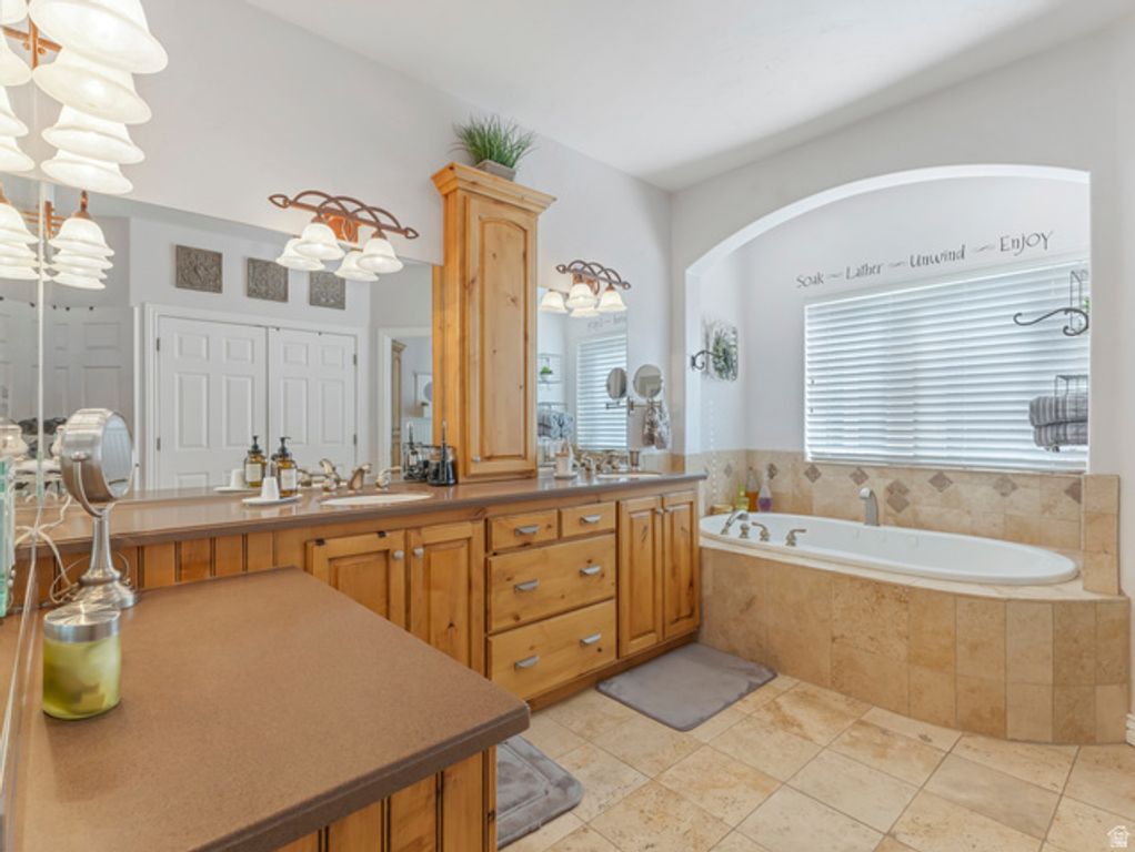 Image 27 of property listing at 861 N 1100 E, Pleasant Grove, UT 84062