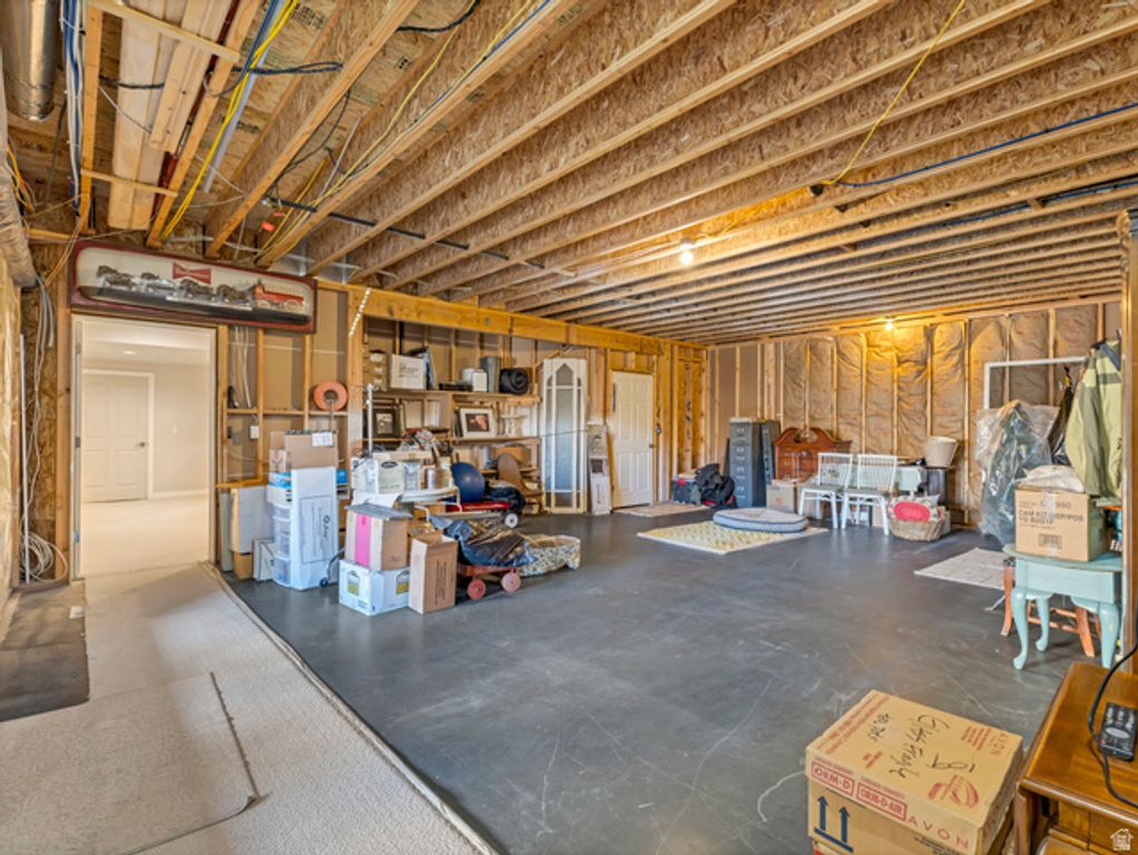 Image 50 of property listing at 861 N 1100 E, Pleasant Grove, UT 84062