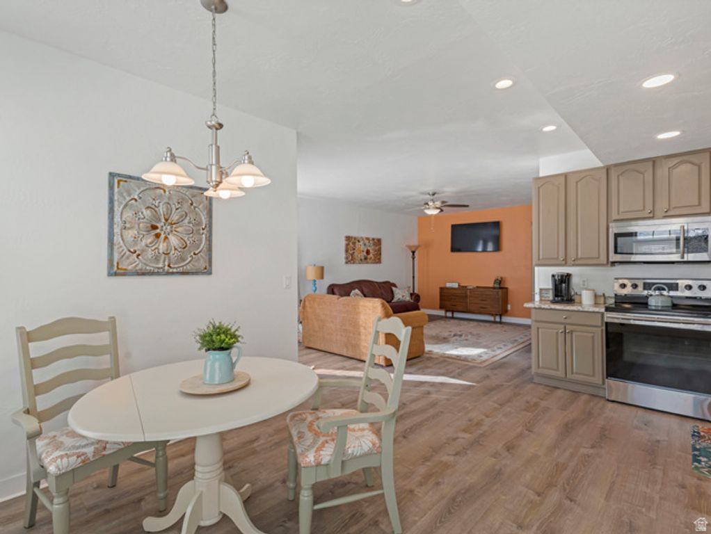 Image 55 of property listing at 861 N 1100 E, Pleasant Grove, UT 84062