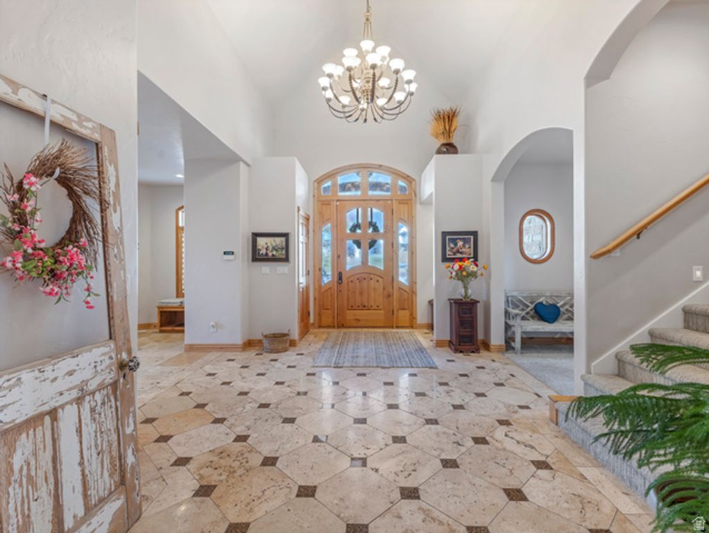 Image 7 of property listing at 861 N 1100 E, Pleasant Grove, UT 84062