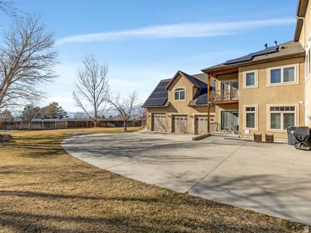 Image 66 of property listing at 861 N 1100 E, Pleasant Grove, UT 84062