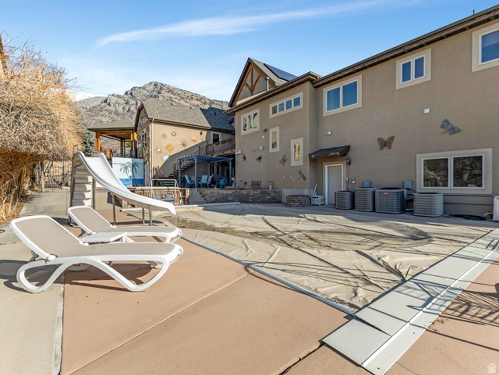 Image 70 of property listing at 861 N 1100 E, Pleasant Grove, UT 84062