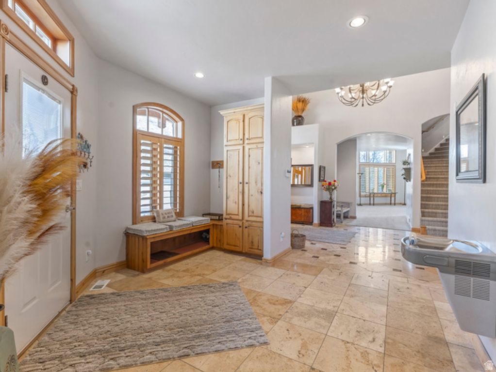 Image 8 of property listing at 861 N 1100 E, Pleasant Grove, UT 84062