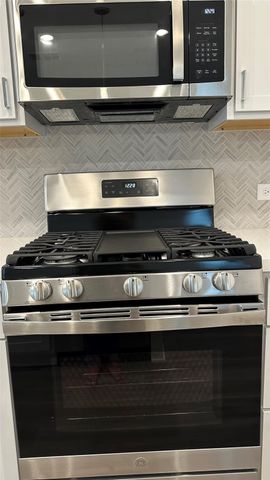2904 St Regis DR, Pflugerville, TX 78660