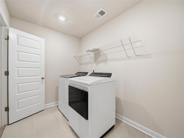 131 Gibbon Way, Gray Court, SC 29645