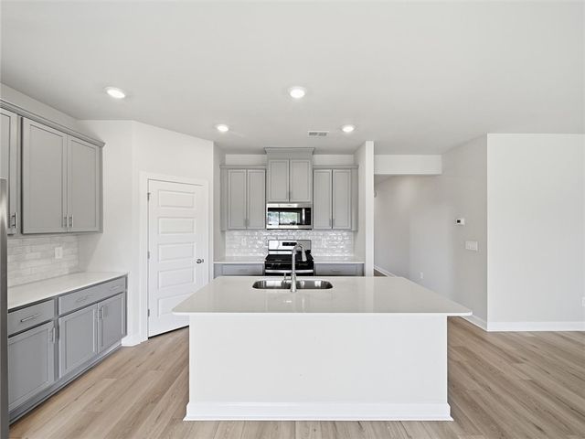 131 Gibbon Way, Gray Court, SC 29645