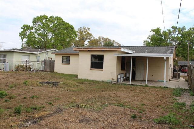 8120 7TH STREET N, St Petersburg, FL 33702