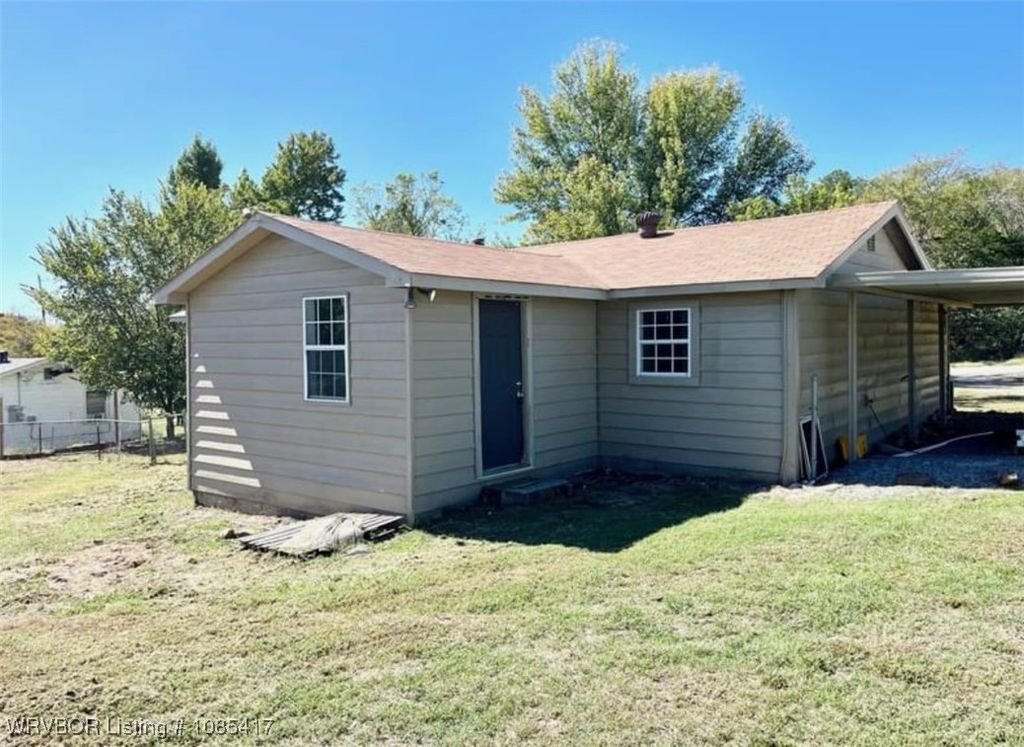 1740 Highway 282 1740 Highway 282
