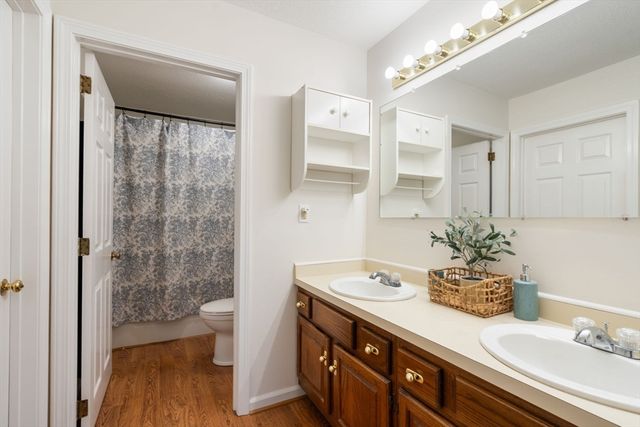 6 Laurelwood Dr 6, Hopedale, MA 01747