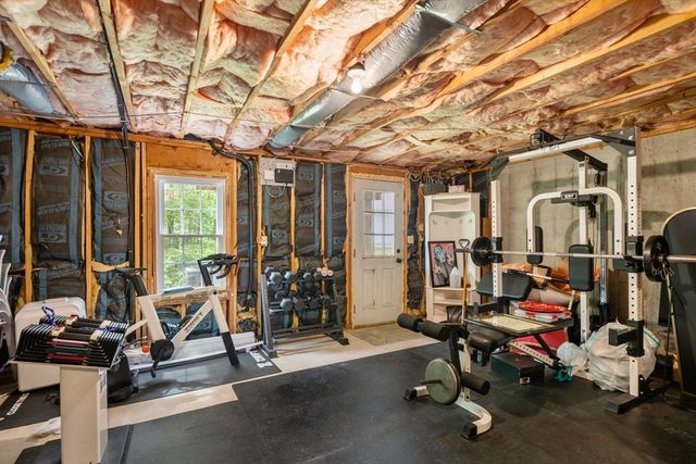 6 Laurelwood Dr 6, Hopedale, MA 01747