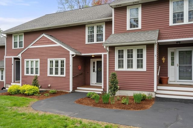 6 Laurelwood Dr 6, Hopedale, MA 01747