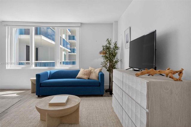 2301 Collins Ave 943, Miami Beach, FL 33139