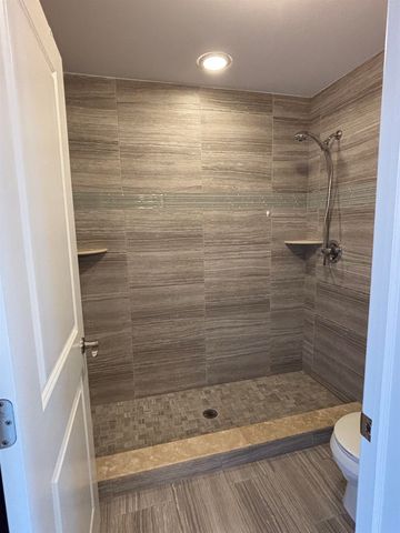 55667 Lochmoor Drive, Shelby Twp, MI 48316