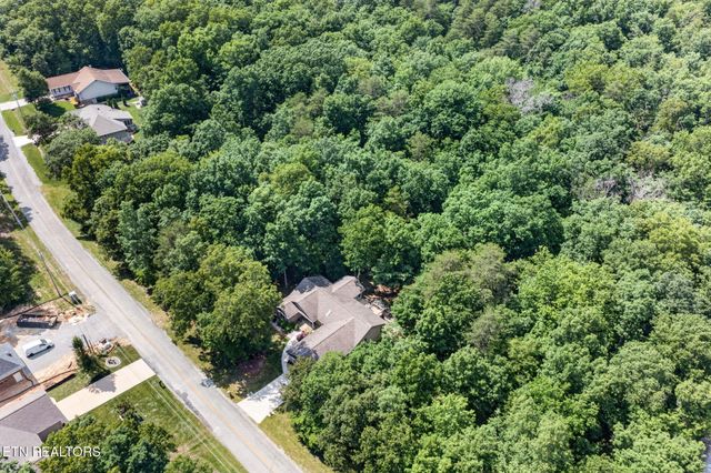 657 Lakeview Drive, Crossville, TN 38558