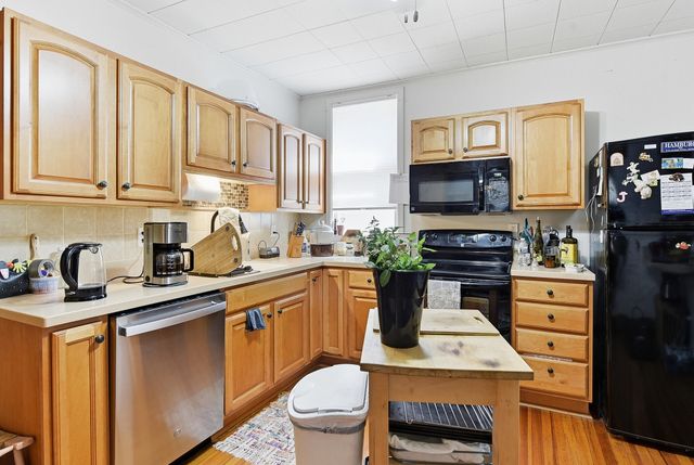 116 S 3RD Street, Council Bluffs, IA 51503