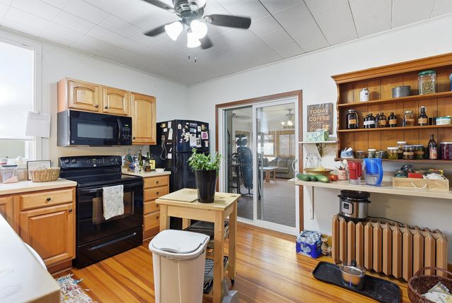 116 S 3RD Street, Council Bluffs, IA 51503