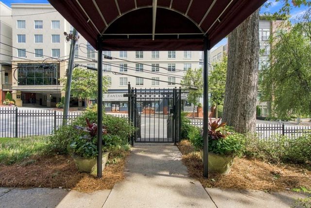 395 Pharr Road NE 208, Atlanta, GA 30305