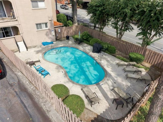 395 Pharr Road NE 208, Atlanta, GA 30305