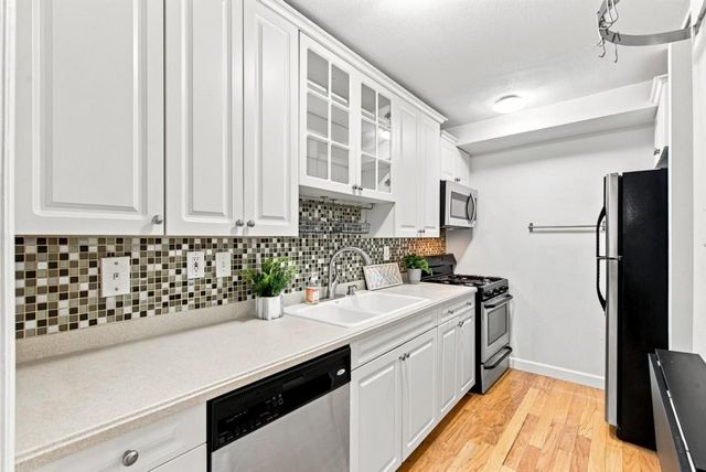 395 Pharr Road NE 208, Atlanta, GA 30305