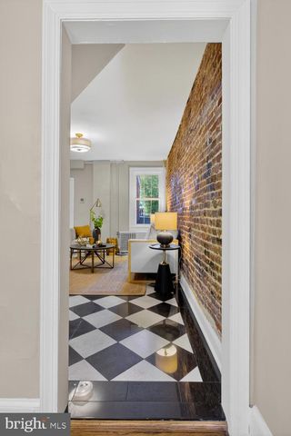 1317 POTOMAC AVE SE, Washington, DC 20003