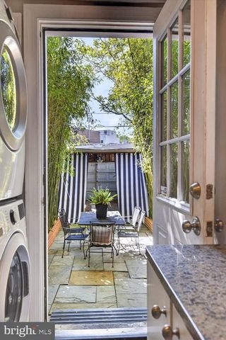 1317 POTOMAC AVE SE, Washington, DC 20003