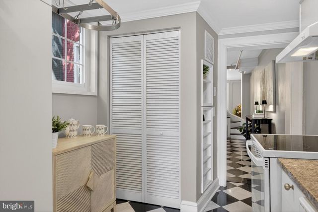 1317 POTOMAC AVE SE, Washington, DC 20003