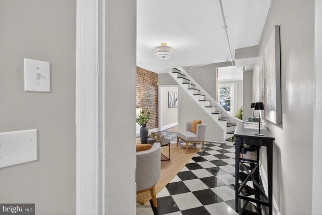 1317 POTOMAC AVE SE, Washington, DC 20003
