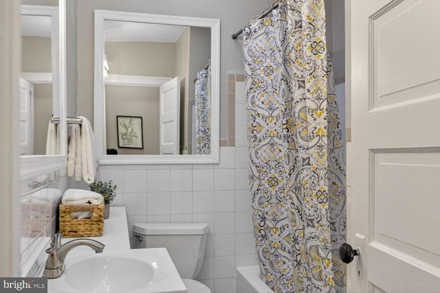 1317 POTOMAC AVE SE, Washington, DC 20003