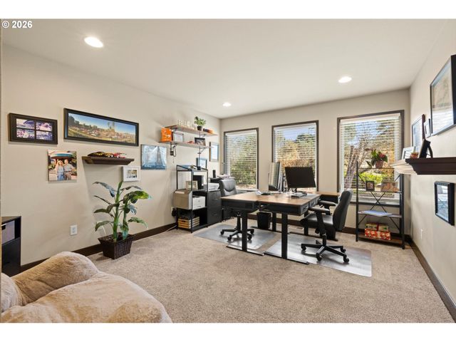 8008 Se EVERGREEN Hwy, Vancouver, WA 98664