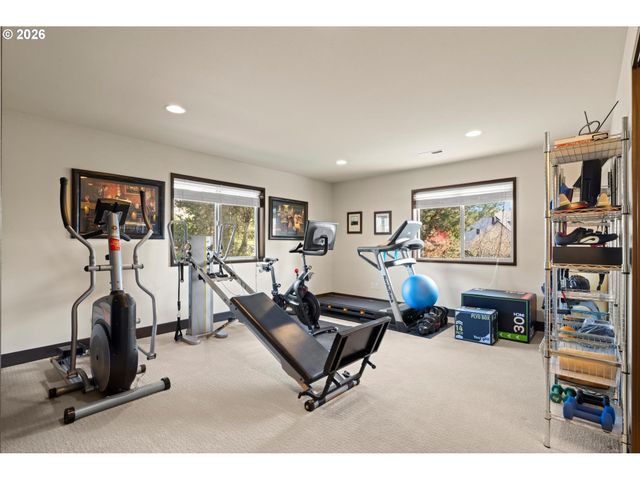 8008 Se EVERGREEN Hwy, Vancouver, WA 98664