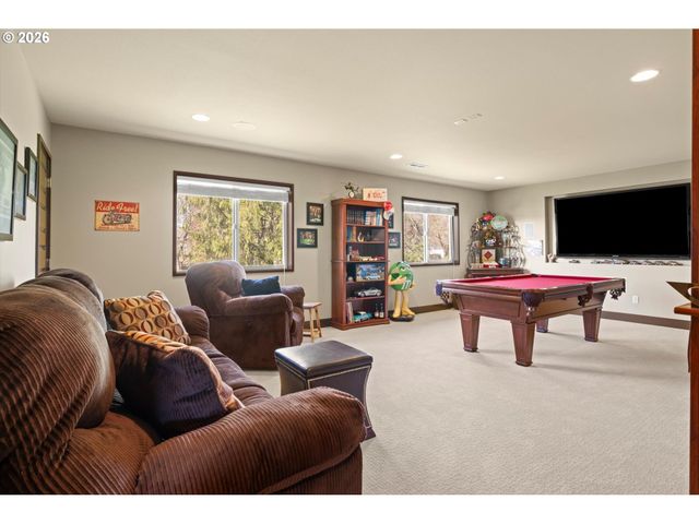 8008 Se EVERGREEN Hwy, Vancouver, WA 98664